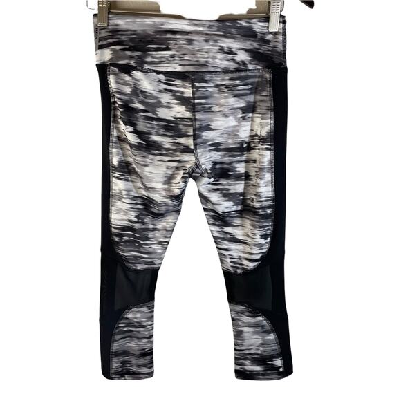 RBX Women's Workout Crop Leggings Mesh Detail Black White Size Small Activewear - Picture 2 of 10